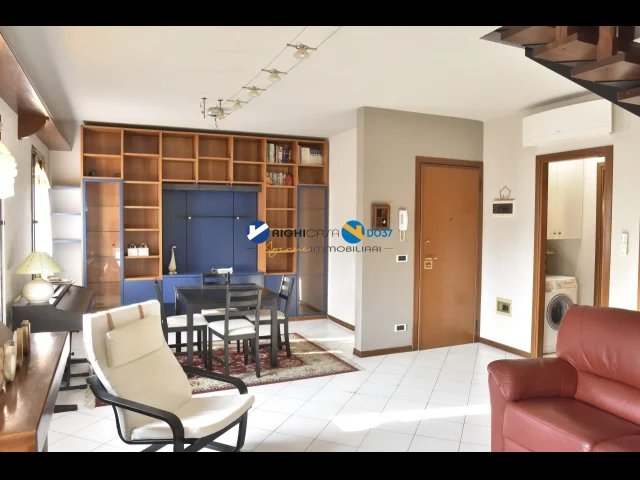 Duplex - correggio