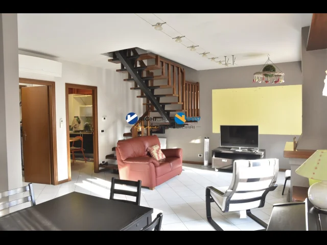 Appartamenti in Vendita - Duplex - correggio