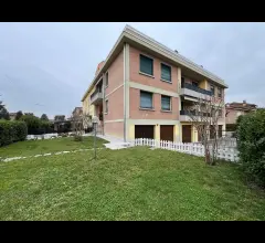 Appartamenti in Vendita - 3 camere - correggio