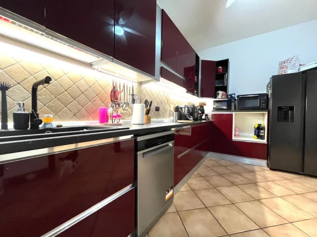Appartamenti in Vendita - 3 camere - correggio