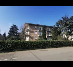 2/3 camere - correggio