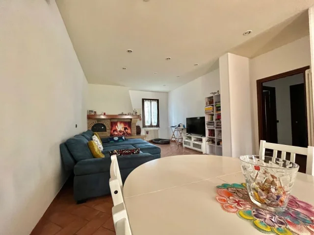 Appartamenti in Vendita - Casa abbinata - correggio