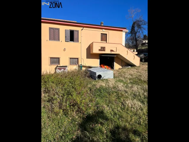 Appartamenti in Vendita - Abitazione di tipo civile - c.da fontemaggio