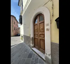 Appartamenti in Vendita - Casa in centro storico in vendita