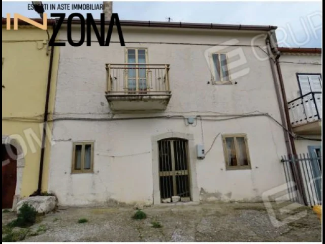 Abitazione  - strada santa maria olivola 32
