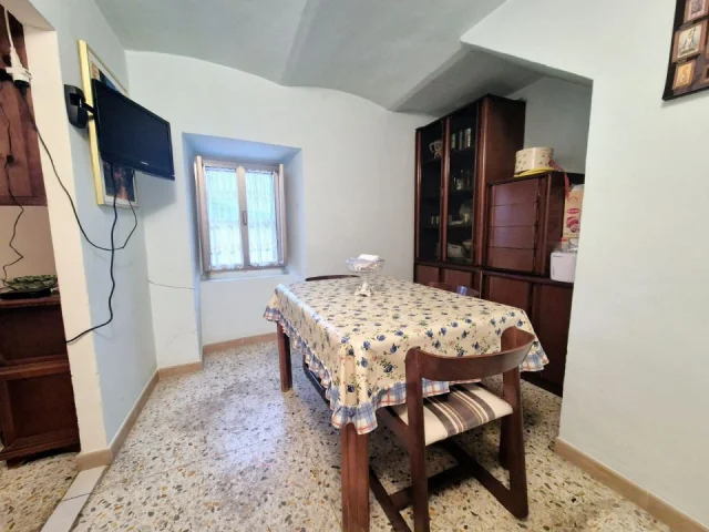 Appartamenti in Vendita - Appartamento il monte