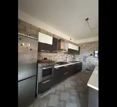 Appartamenti in Vendita - Spazioso appartamento in vendita nel comune di canzano