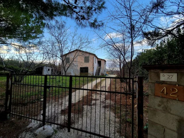 Appartamenti in Vendita - Casale quadrifoglio
