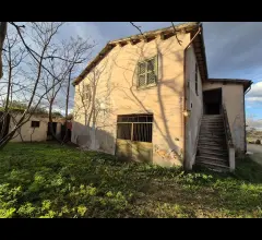 Appartamenti in Vendita - Casale quadrifoglio