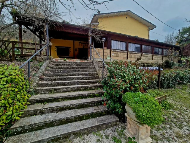 Casa stone