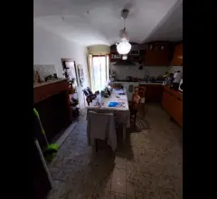 Appartamenti in Vendita - Porzione indipendente centro storico palmoli, abruzzo,italia
