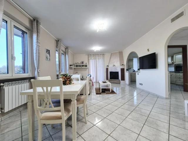 Appartamenti in Vendita - Villa diamante