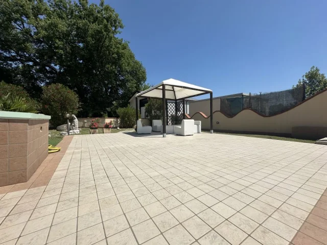 Appartamenti in Vendita - Proprietà in vendita a villa cassetti, comune di montorio