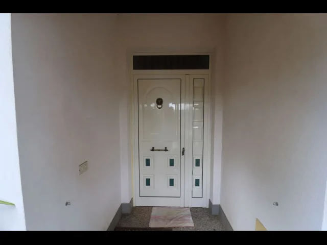 Appartamenti in Vendita - Casa indipendente con vigna, uliveto, b&b e molto altro