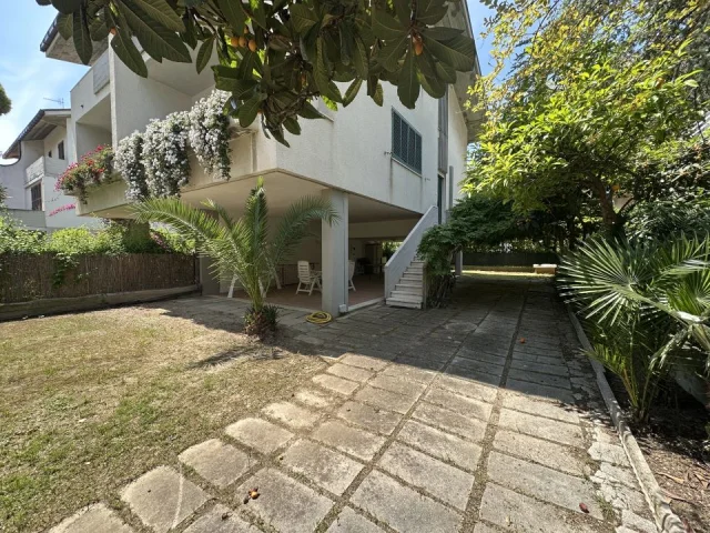 Casa semi-indipendente a tortoreto lido