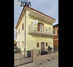 Abitazione di tipo civile - via del carso, 64021 giulianova