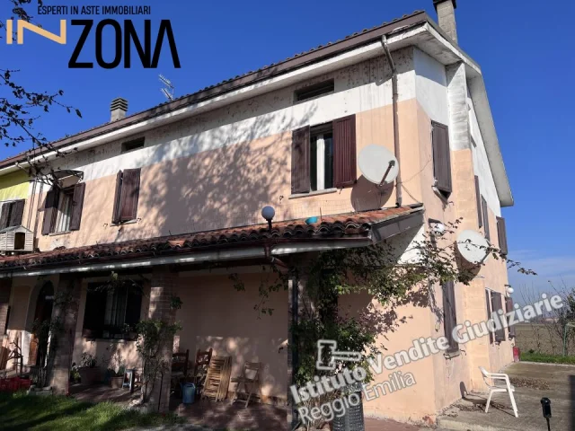 Appartamenti in Vendita - Abitazione di tipo civile - via fabbrico, 32/a