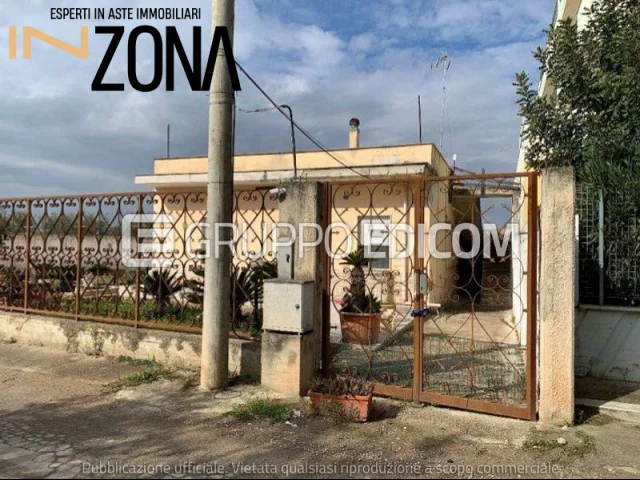 Abitazione di tipo economico - via lagnone di santa croce 281