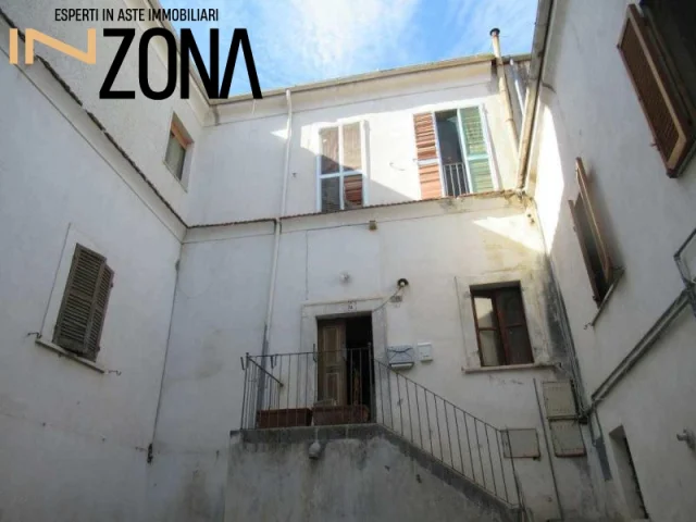 Appartamenti in Vendita - Abitazione - i vico cerratina, 65029 torre de' passeri