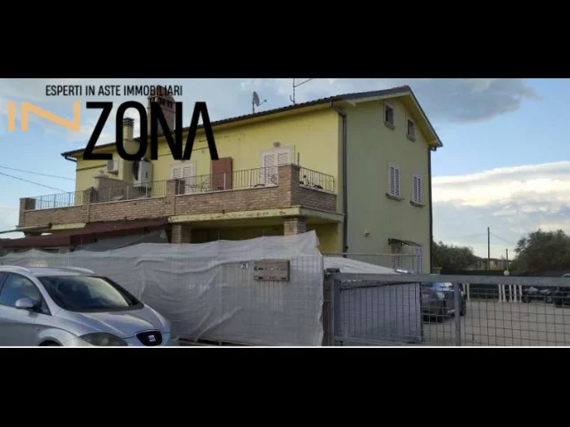 Abitazione di tipo civile - via vallecupa, 87