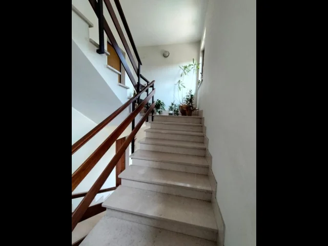Appartamenti in Vendita - Appartamento al 2 piano in sambuceto, abruzzo (ch)