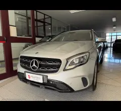 Mercedes-benz gla 180 d automatic business