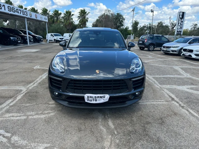 Auto - Porsche macan 3.0 s tettuccio apribile