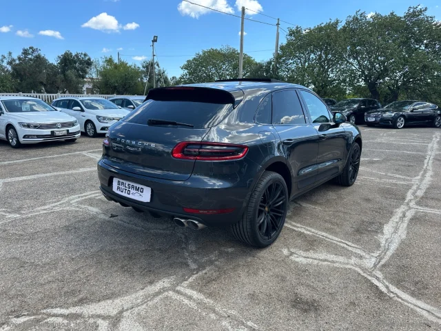 Auto - Porsche macan 3.0 s tettuccio apribile