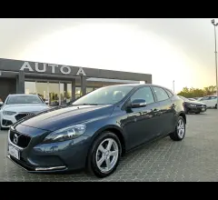 Volvo v40 d2 kinetic