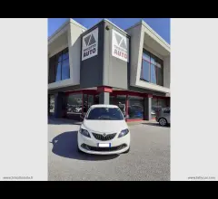 Auto - Lancia ypsilon 1.0 firefly 5p. hybrid platino
