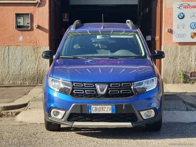 Auto - Dacia sanderostepway1.0tce100 eco-g 15th anniv
