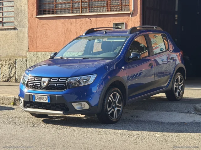 Auto - Dacia sanderostepway1.0tce100 eco-g 15th anniv