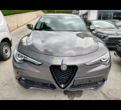 Auto - Alfa romeo stelvio 2.2 t.diesel 190cv at8 q4 sprint