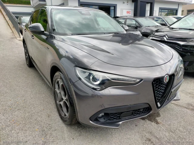 Auto - Alfa romeo stelvio 2.2 t.diesel 190cv at8 q4 sprint