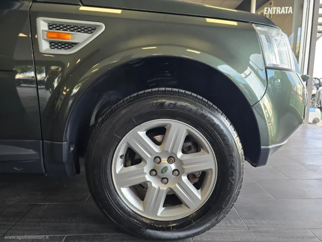 Auto - Land rover freelander 2.2 td4