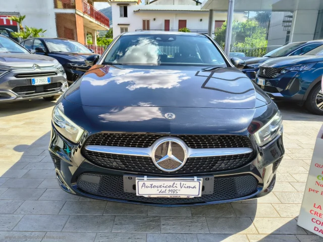 Auto - Mercedes-benz a 180 d automatic business extra