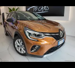 Auto - Renault captur pl.-in hybr. e-tech 160 init.par.