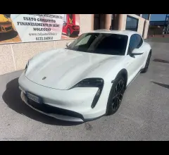 Porsche taycan 4 cross turismo
