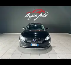Auto - Volvo volvo xc60 d4 geartronic business 2wd