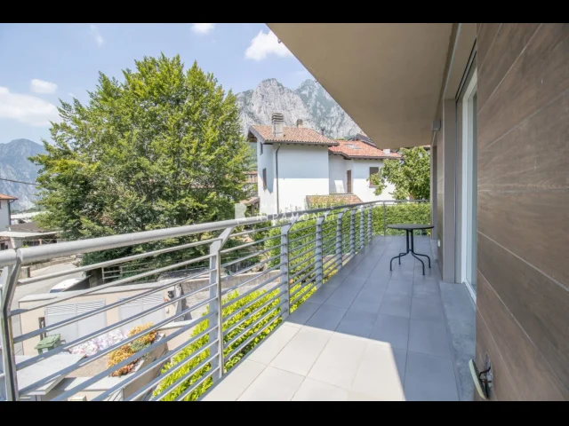 Appartamenti in Vendita - Trilocale a lecco