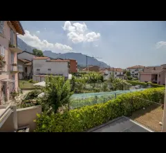 Appartamenti in Vendita - Trilocale a lecco