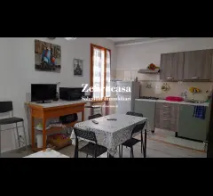 Appartamenti in Vendita - Appartamento arredato in centro storico