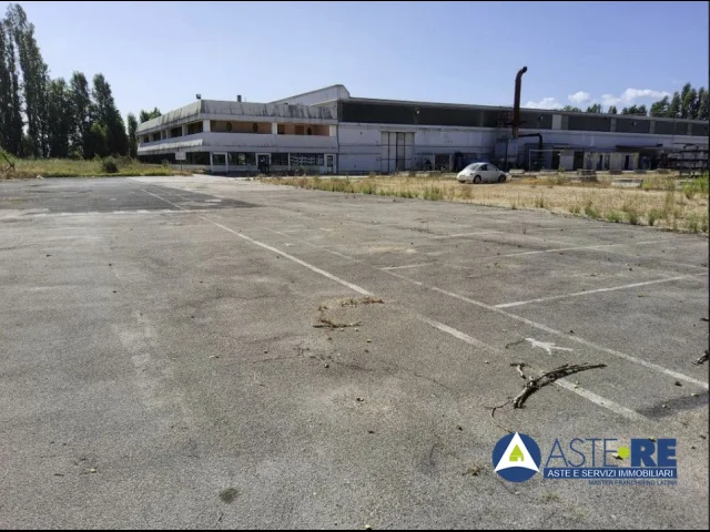 Fabbricati per esigenze industriali - via carrara, 16