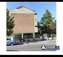 Appartamenti in Vendita - Appartamento con posto auto