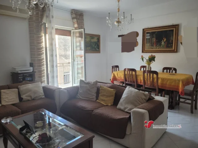 Appartamenti in Vendita - Appartamento in vendita in via timeo
