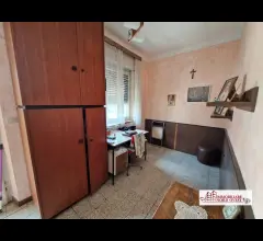 Appartamenti in Vendita - Trilocale in corte