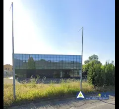 Fabbricato commerciale - via circonvallazione u.nobile, 6