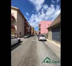 Appartamenti in Vendita - In vendita  appartamento 98 mq a rometta marea (me)