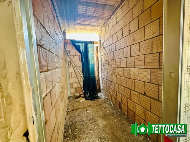 Appartamenti in Vendita - Villa  moderna semi-indipendente, in costruzione!