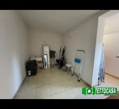 Appartamenti in Vendita - Brusciano centro trilocale uso investimento rendita 7%